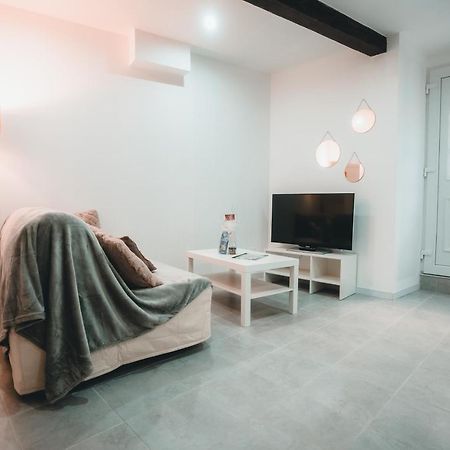 Appartement Neuf Et Moderne Dans Le Centre Ville Bagnols-sur-Ceze Bagian luar foto